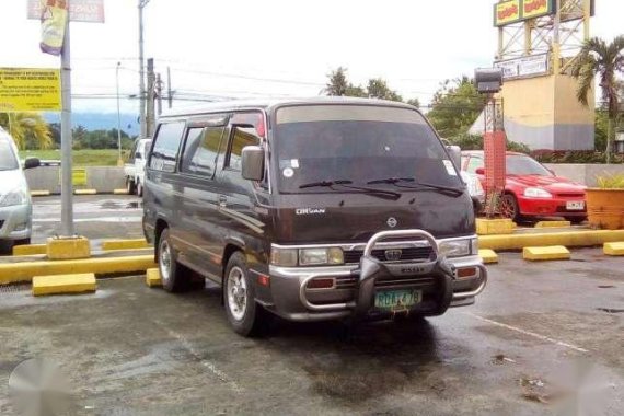 Nissan Urvan Van black for sale 