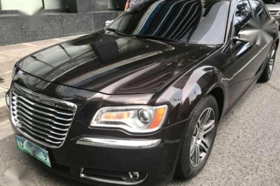 Chrysler 300C 3.6L VVT V6 AT 2012 for sale