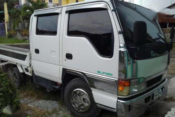 2016 Isuzu Elf Doublecab