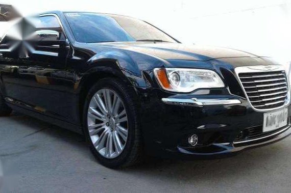 2014 Chrysler 300C At