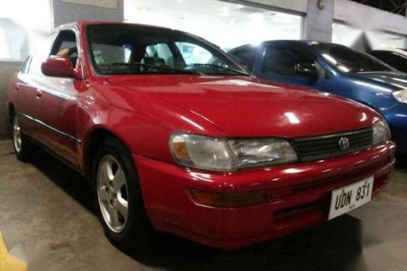 Toyota Corolla xe sedan red for sale 