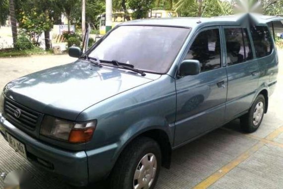 Toyota Revo GL 2000 manual 2L engine diesel for sale 