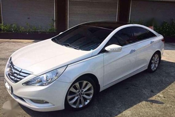 Sonata 2010 Premium Panoramic Sunroof