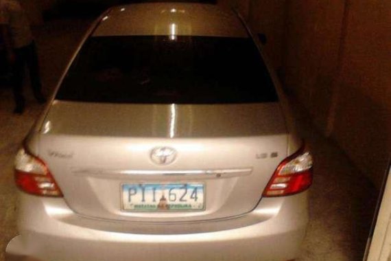 Toyota Vios 1.3 E 2010 like new for sale 