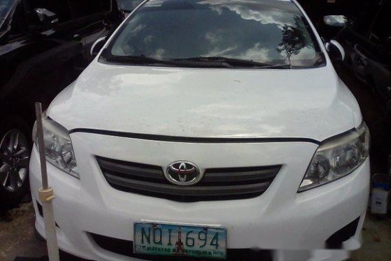 Daihatsu Altis 2009 White for sale