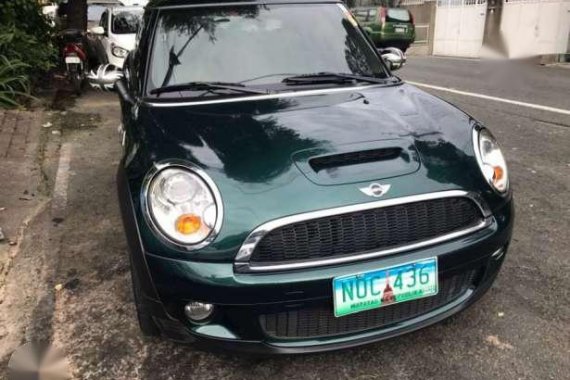 2010 Mini Cooper S like new for sale 