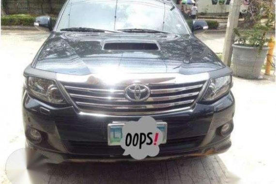 Toyota Fortuner 2013 4x2 AT Black For Sale