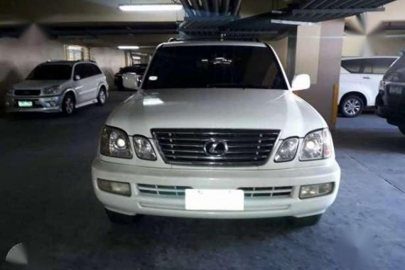 Lexus lx470 not chevrolet pajero suburban