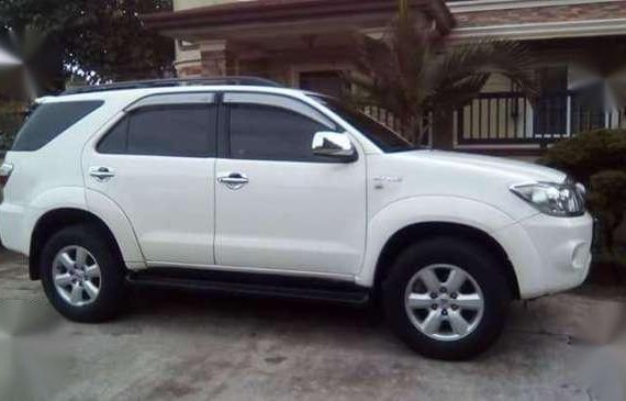 Toyota fortuner 2009