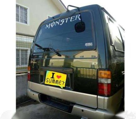 2013:Nissan Urvan Escapade Nego for sale 