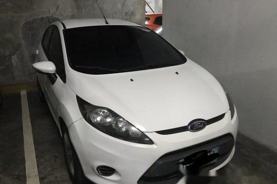 Ford Fiesta 2012 White for sale