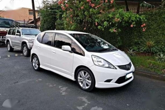 2010 Honda Jazz 1.5 automatic for sale 