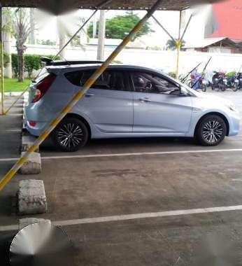 hyundai accent hatchback