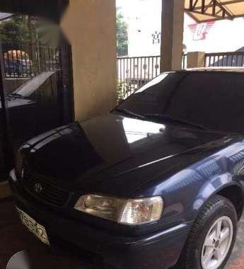 Toyota Corolla XL sedan black 