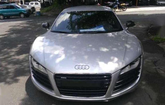 AUDI R8 2011 good as new for sale 