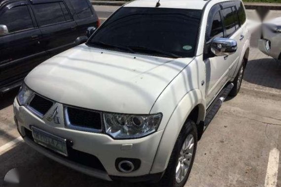 Mitsubishi Montero gtv 4x4 automatic diesel december 2013