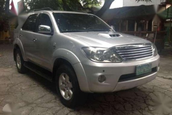 Toyota Fortuner 4x4 diesel automatic for sale 