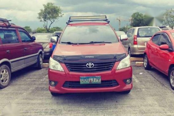 Toyota Innova 2013 van red for sale 