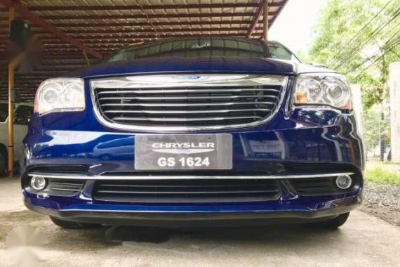 2015 Chrysler Town And Country V6 Limited for sale 