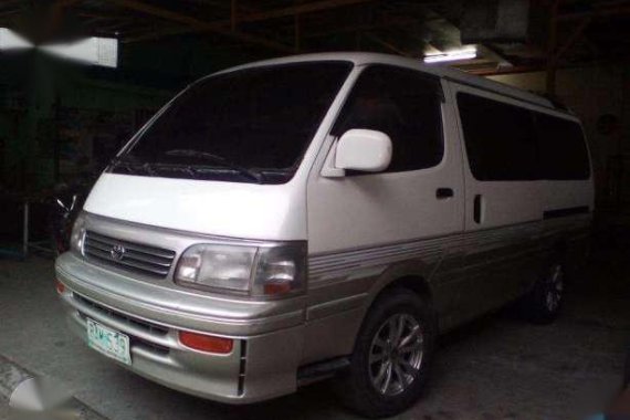 Toyota HiAce Super Custom 1995 For Sale