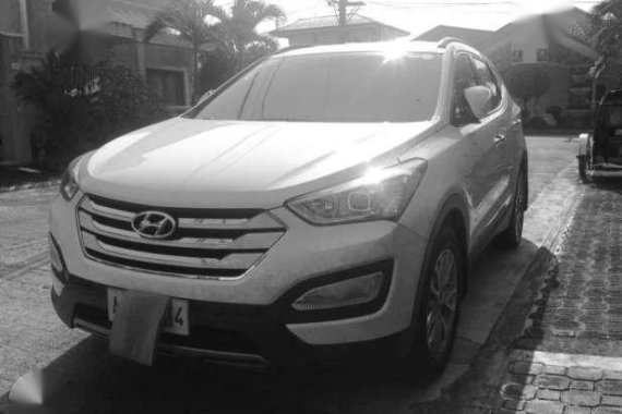 Top Of The Line Hyundai Santa Fe 2014 For Sale