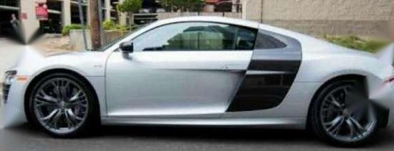 Want to buy audi r8