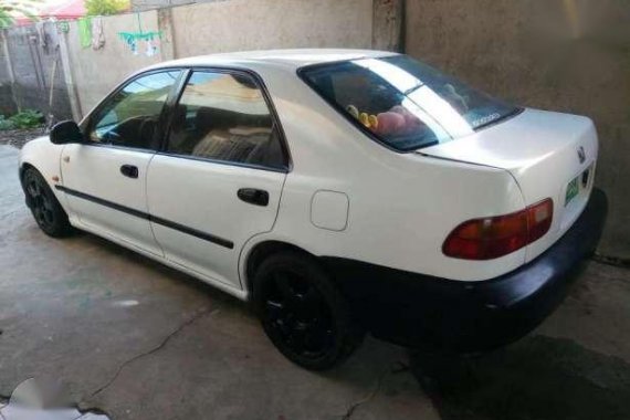 Fresh Honda Civic MT White Sedan For Sale