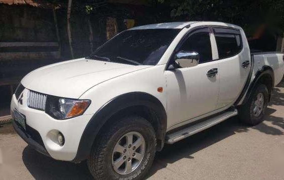 Mits. Strada 2008 4x2 for sale 