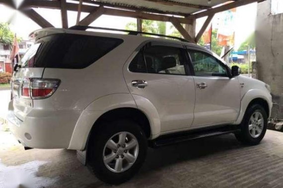 Toyota Fortuner 2.5 AT G variant 4x2 Diesel 1st owned