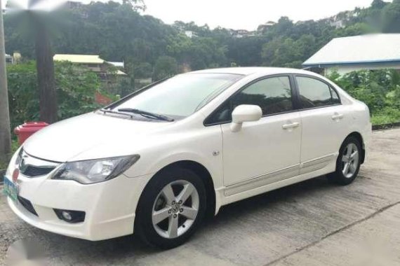 Honda Civic FD 2009 AT White Sedan For Sale