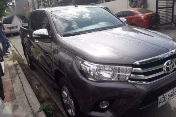 2016 Hilux 4X4 G Manual Toyota Gray for sale