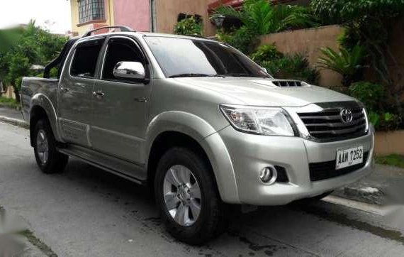 Toyota Hilux G 2014 Silver MT For Sale