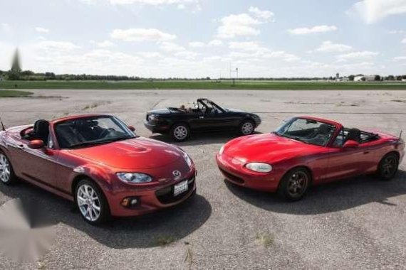 Mazda mx5 miata to buy