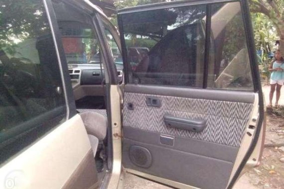 First Owned 2002 Toyota Revo VX200 For Sale