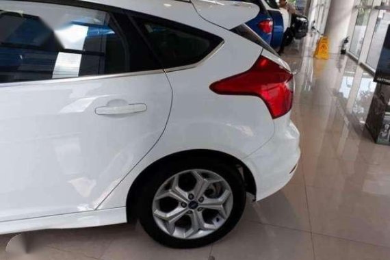 2014 Ford Focus AT Sports White HB For Sale