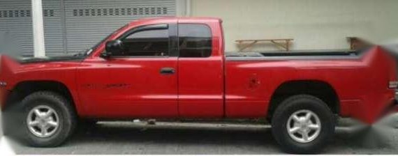 2000 Dodge Dakota Sports