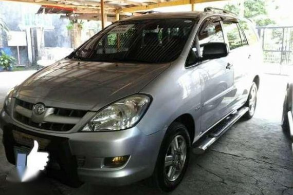 Toyota Innova E Diesel Silver 2006 For Sale