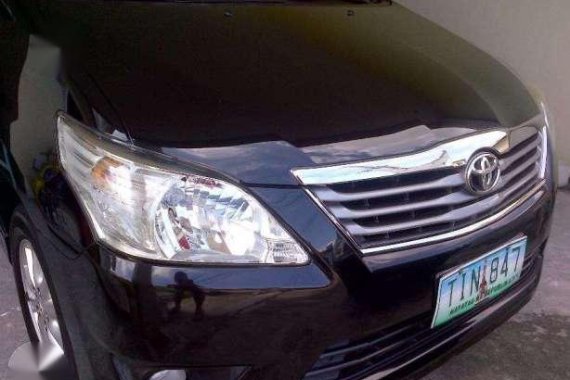 2012 Toyota Innova G MT Black For Sale