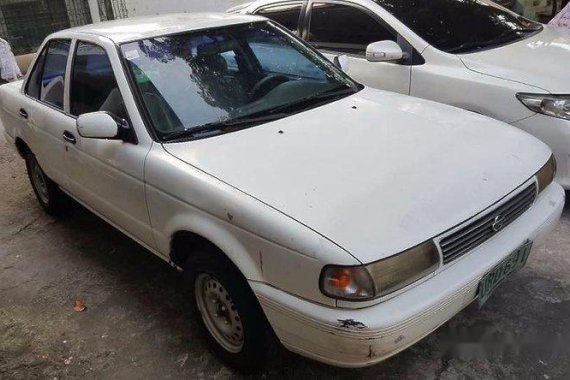 Nissan Sentra 1994 White for sale