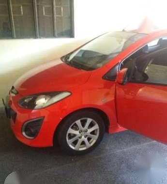 Mazda 2 2012 almost new for sale 