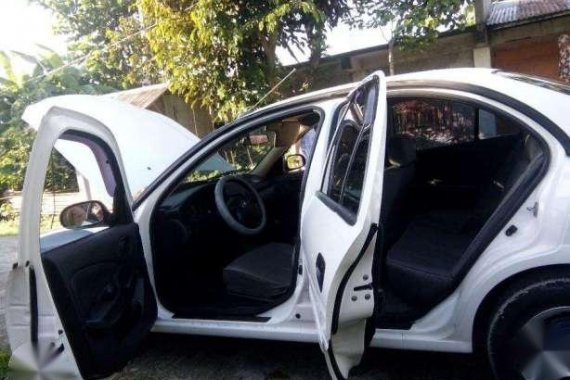 Nissan Sentra GX 2004 1.3efi White For Sale