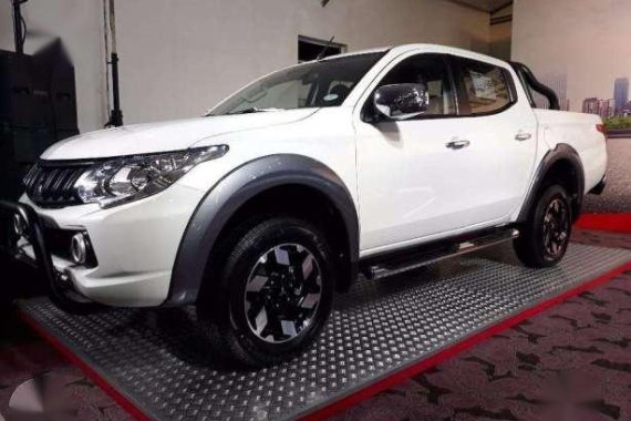 2017 Mitsubishi MONTERO with 155k discount for sale 