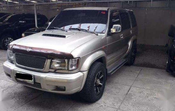 2002 Isuzu Trooper skyroof for sale 