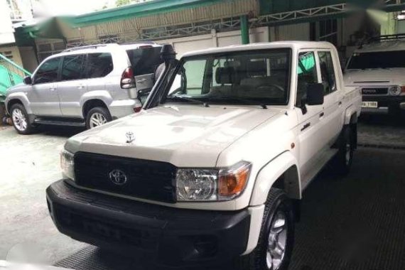 2018 Toyota Land Cruiser LX10 42L V6 4x4 MT 