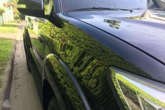 Toyota Fortuner 2012 2.5G AT Black For Sale