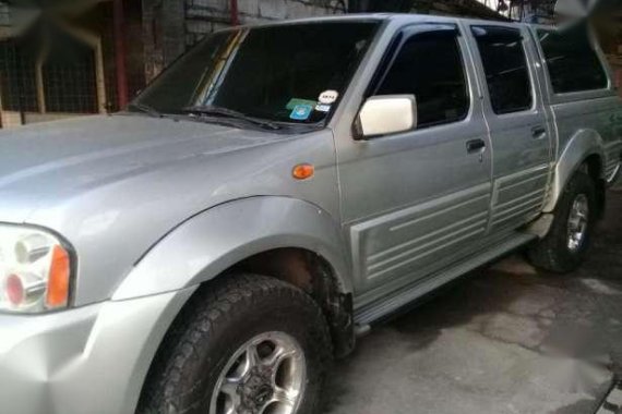 For sale Nissan Frontier pickup in good condition