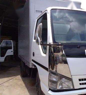 Isuzu Elf Truck Fully Remanufactured For Sale