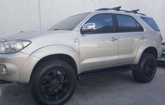TOYOTA FORTUNER 06MDL like new for sale