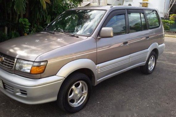 For sale Toyota Revo 2000