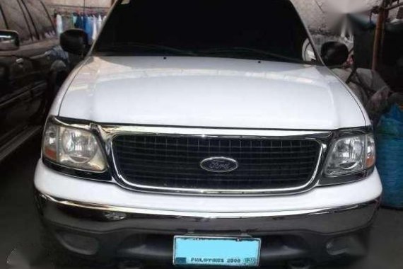 Ford Expedition 2000 V8 AT White For Sale